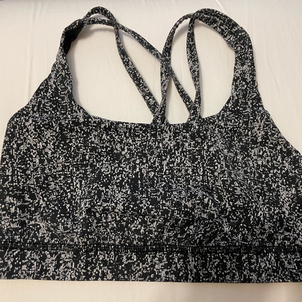 LuluLemon Energy Sports Bra size 6